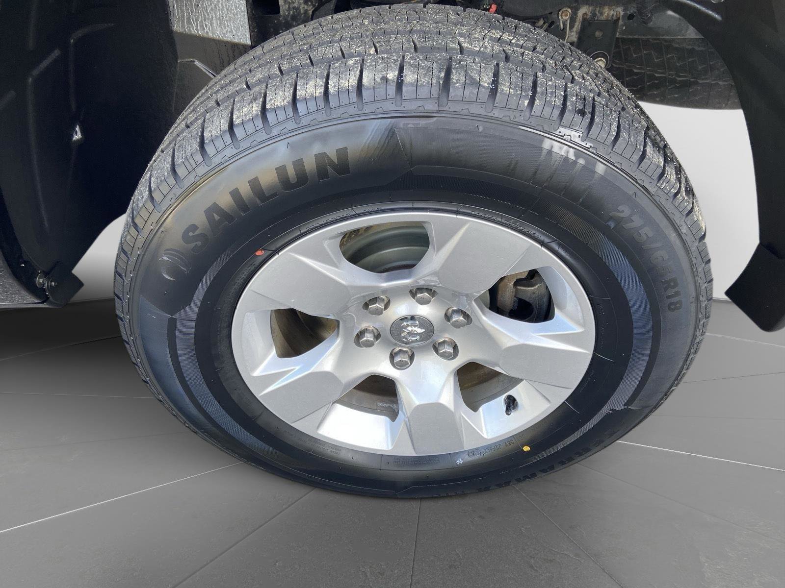 Used 2021 RAM 1500 Big Horn AWD/4WD image 12