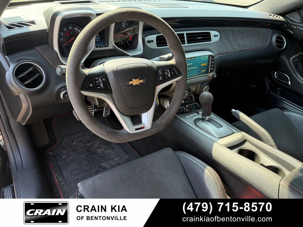 Used 2014 Chevrolet Camaro ZL1 RWD image 9