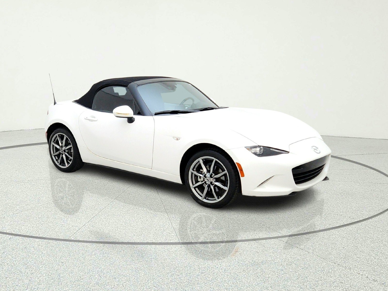Used 2022 MAZDA MX-5 Miata Grand Touring w/ Weather Package RWD image 5