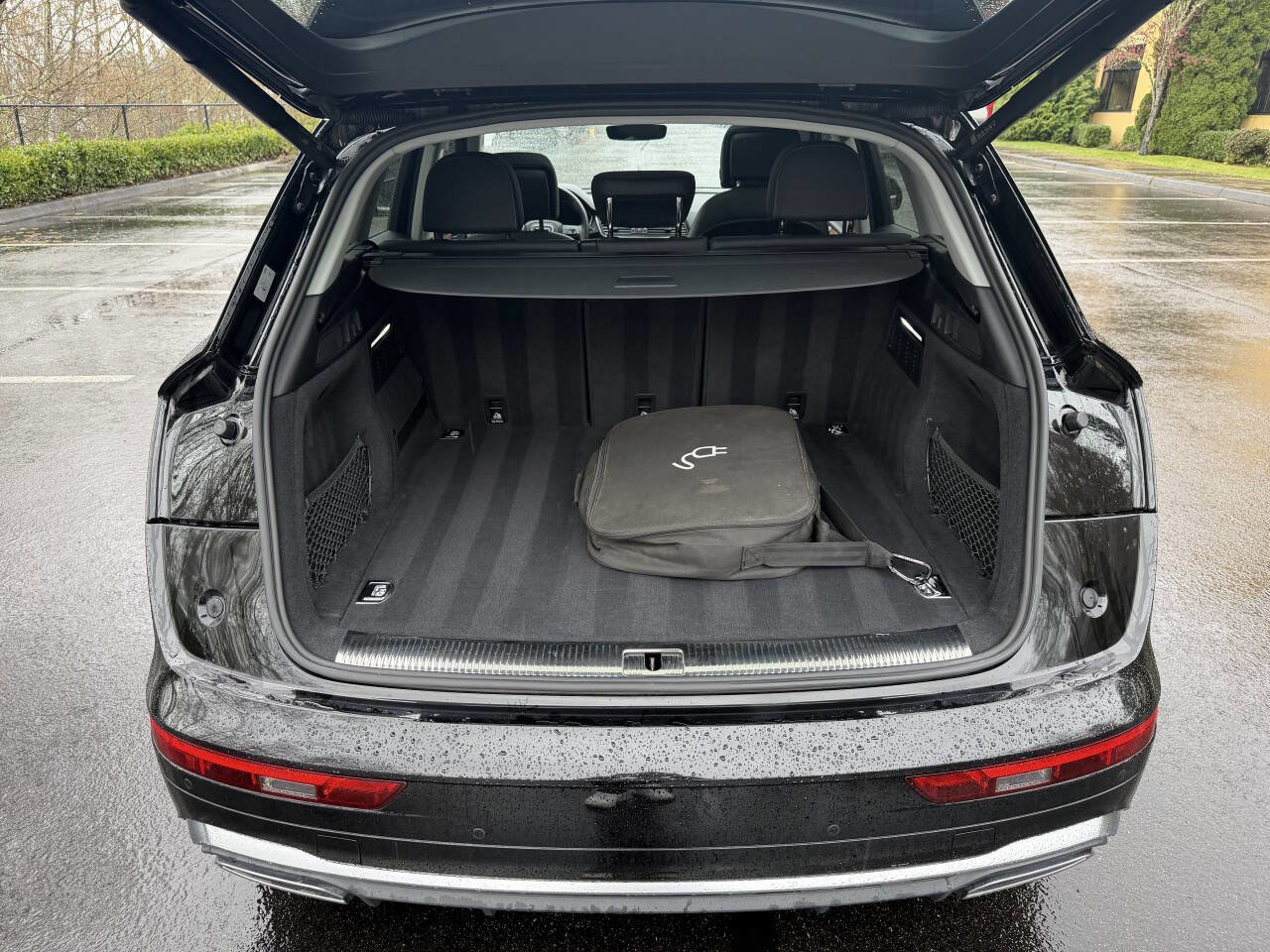 Used 2021 Audi Q5 e Premium Plus w/ Premium Plus Package image 7