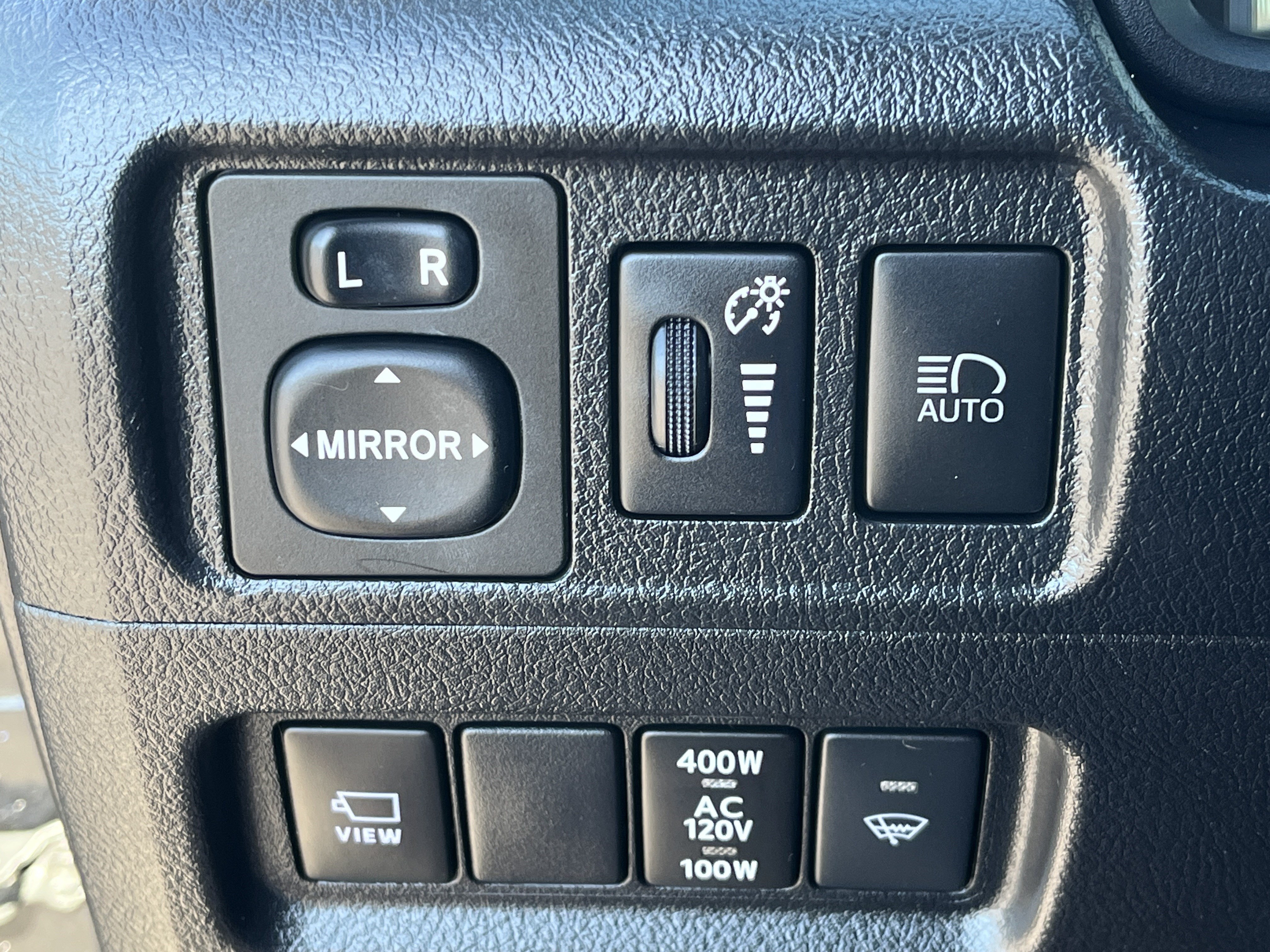 Used 2023 Toyota 4Runner TRD Off-Road Premium w/ Off Road Premium Plus Package AWD/4WD image 14