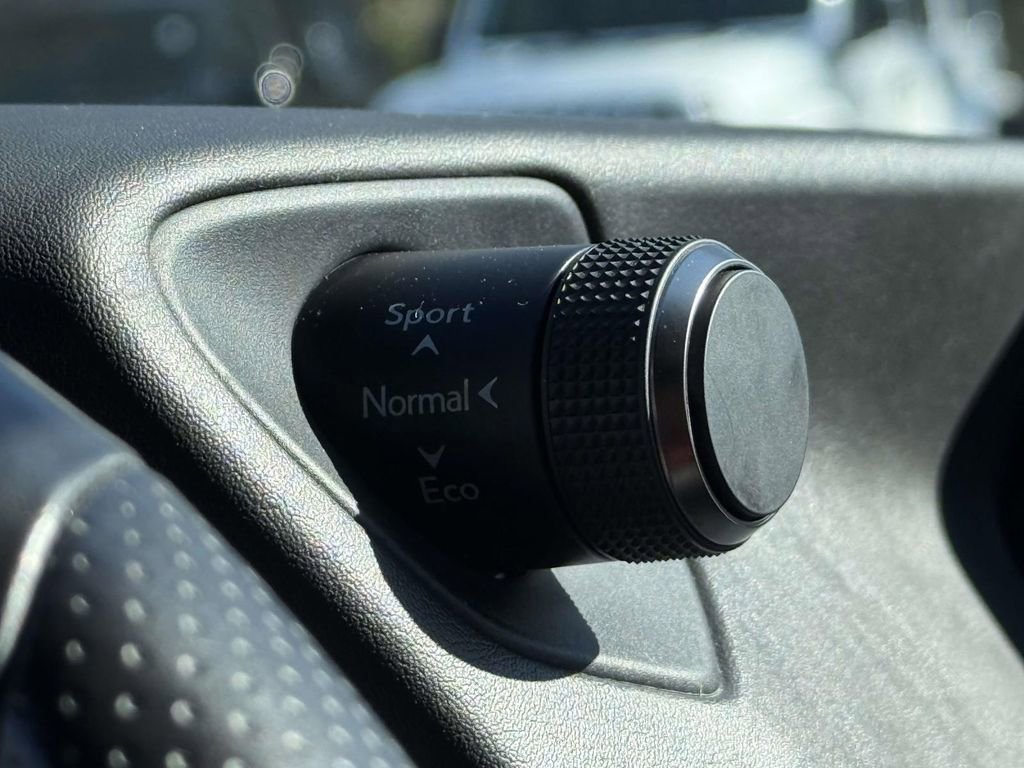 Used 2021 Lexus UX 250h F Sport w/ F Sport Premium Package image 27