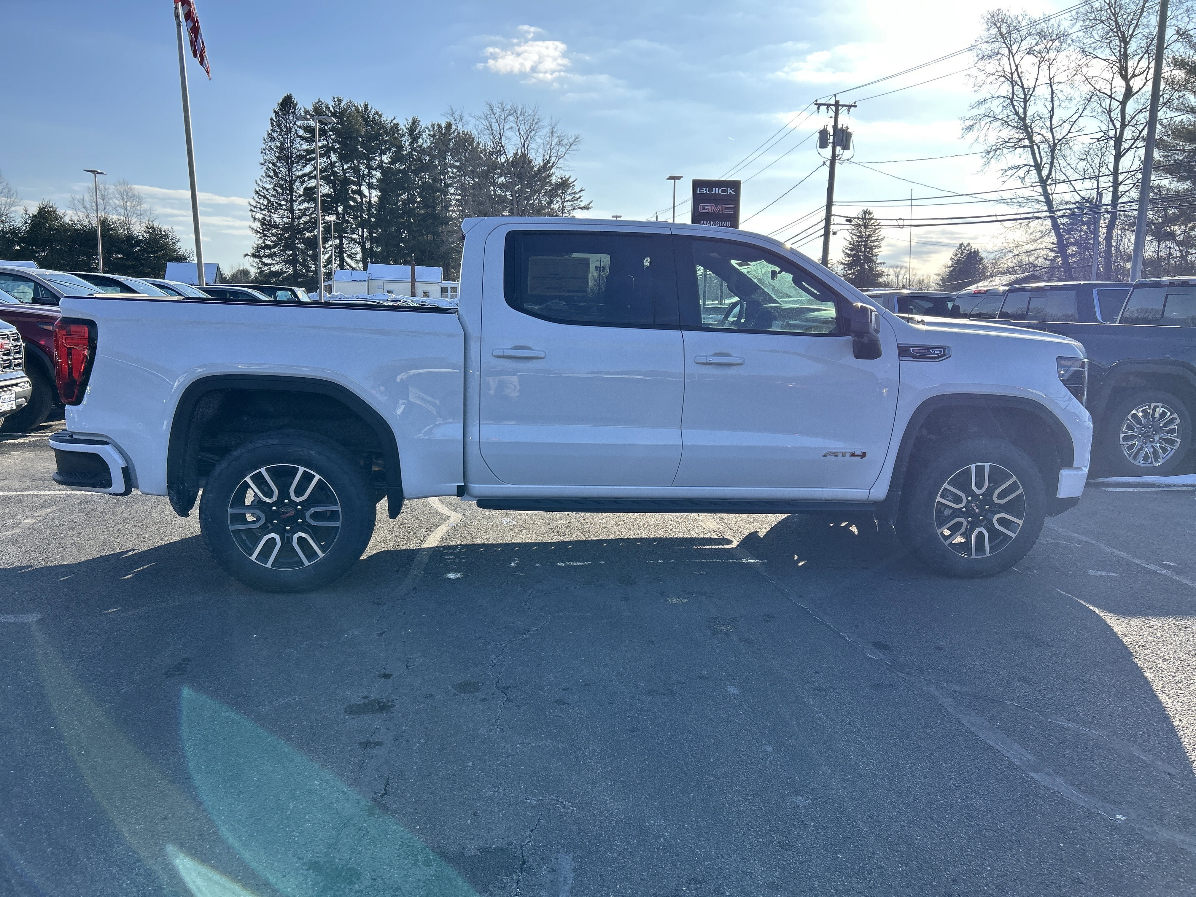 New 2026 GMC Sierra 1500 AT4 w/ AT4 Premium Package AWD/4WD image 10