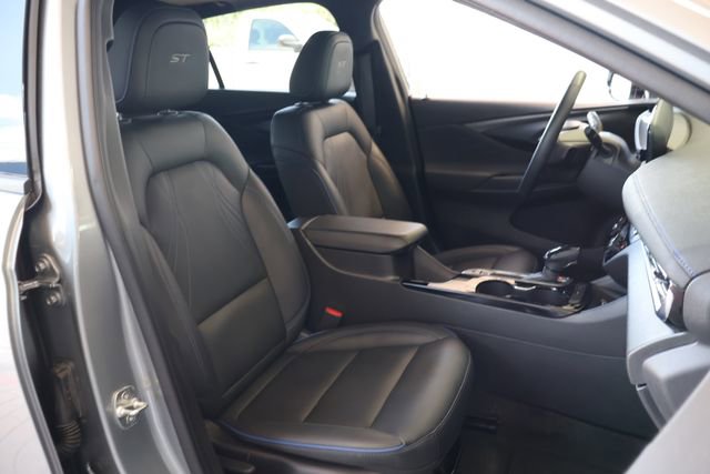 Used 2024 Buick Envista Sport Touring w/ Experience Buick Package FWD image 22