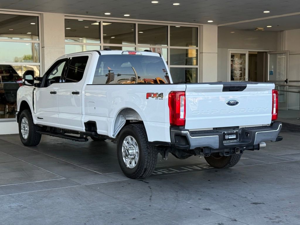 Used 2023 Ford F350 XLT image 9
