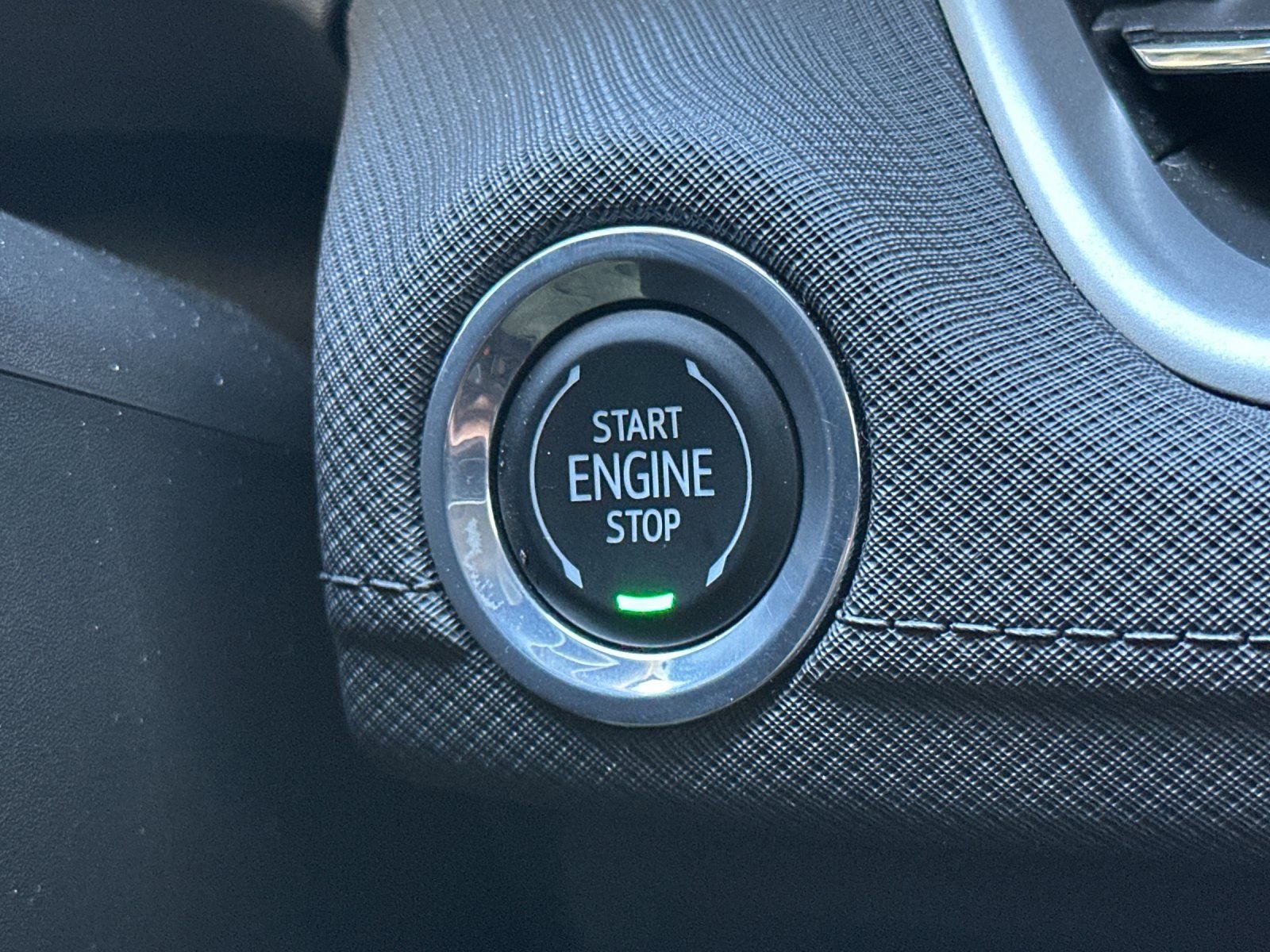 Used 2024 Chevrolet TrailBlazer LT w/ LT Cold Weather Package image 24