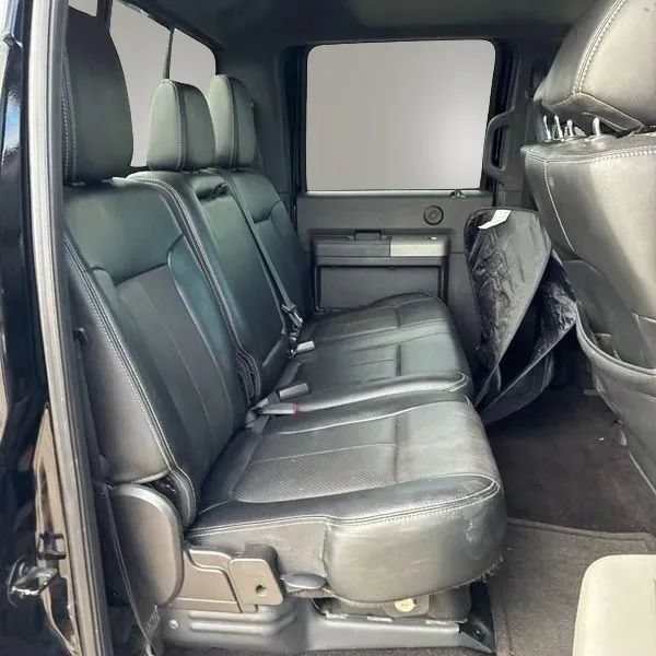 Used 2016 Ford F250 Lariat w/ Lariat Ultimate Package AWD/4WD image 25
