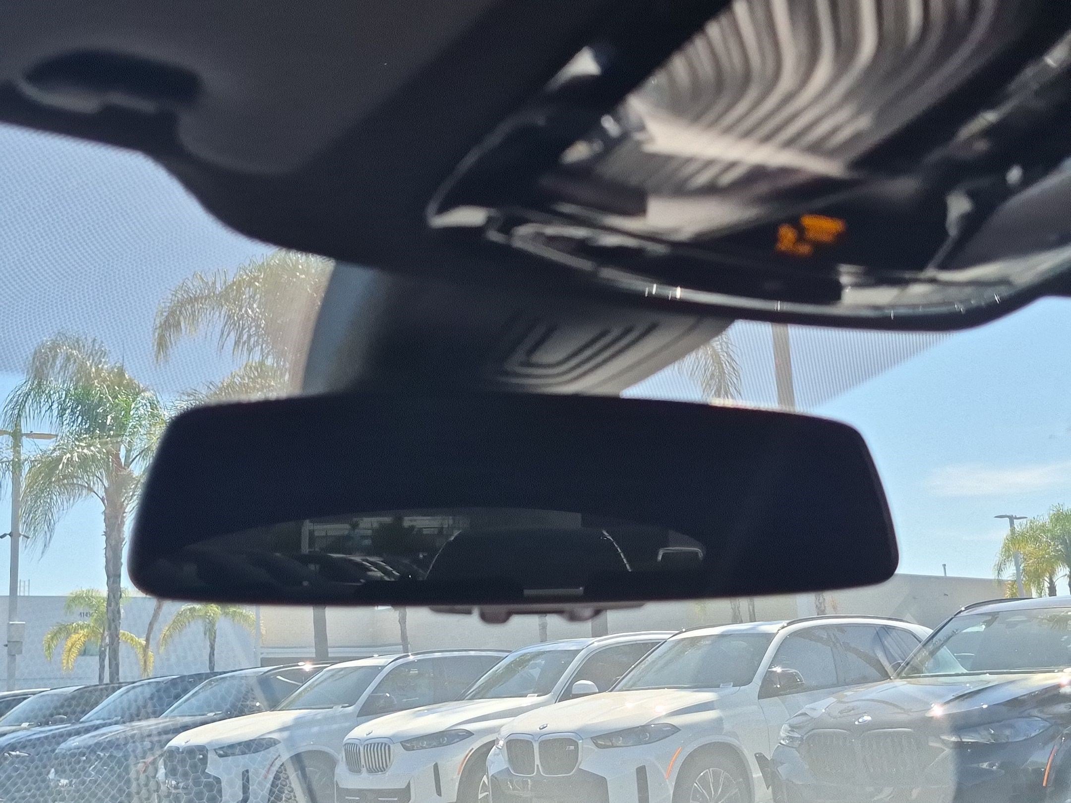 Used 2025 BMW i4 eDrive40 w/ Parking Assistance Package RWD image 27