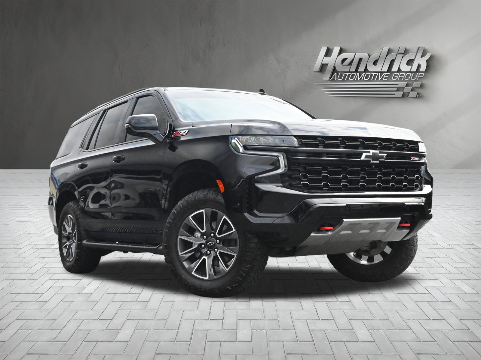 Used 2024 Chevrolet Tahoe Z71 w/ Luxury Package AWD/4WD image 2