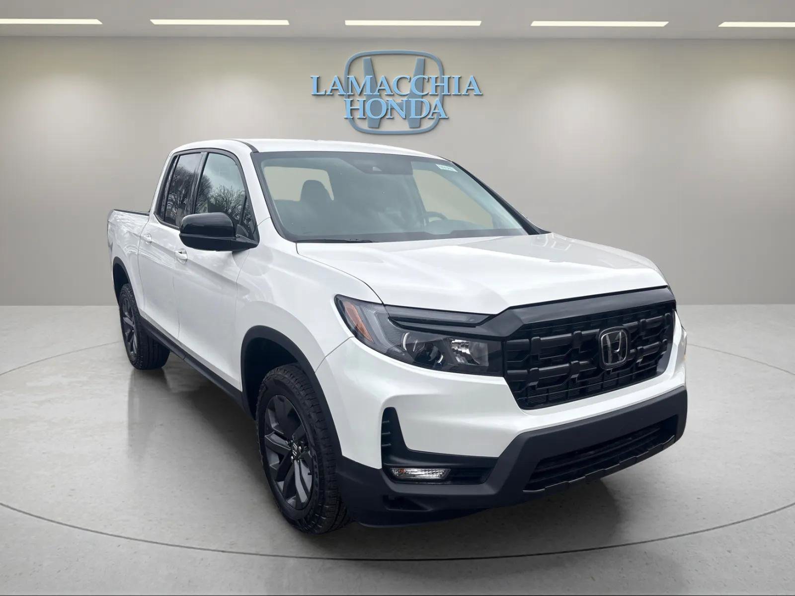 New 2026 Honda Ridgeline Sport image 3