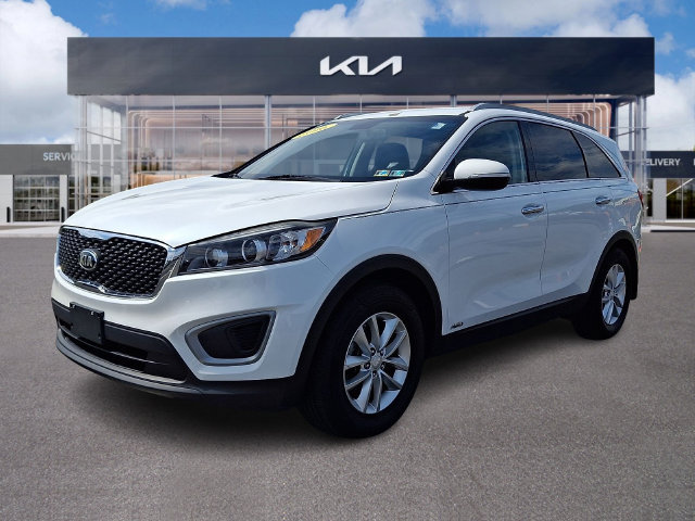 Used 2016 Kia Sorento AWD w/ LX Convenience Package image 3