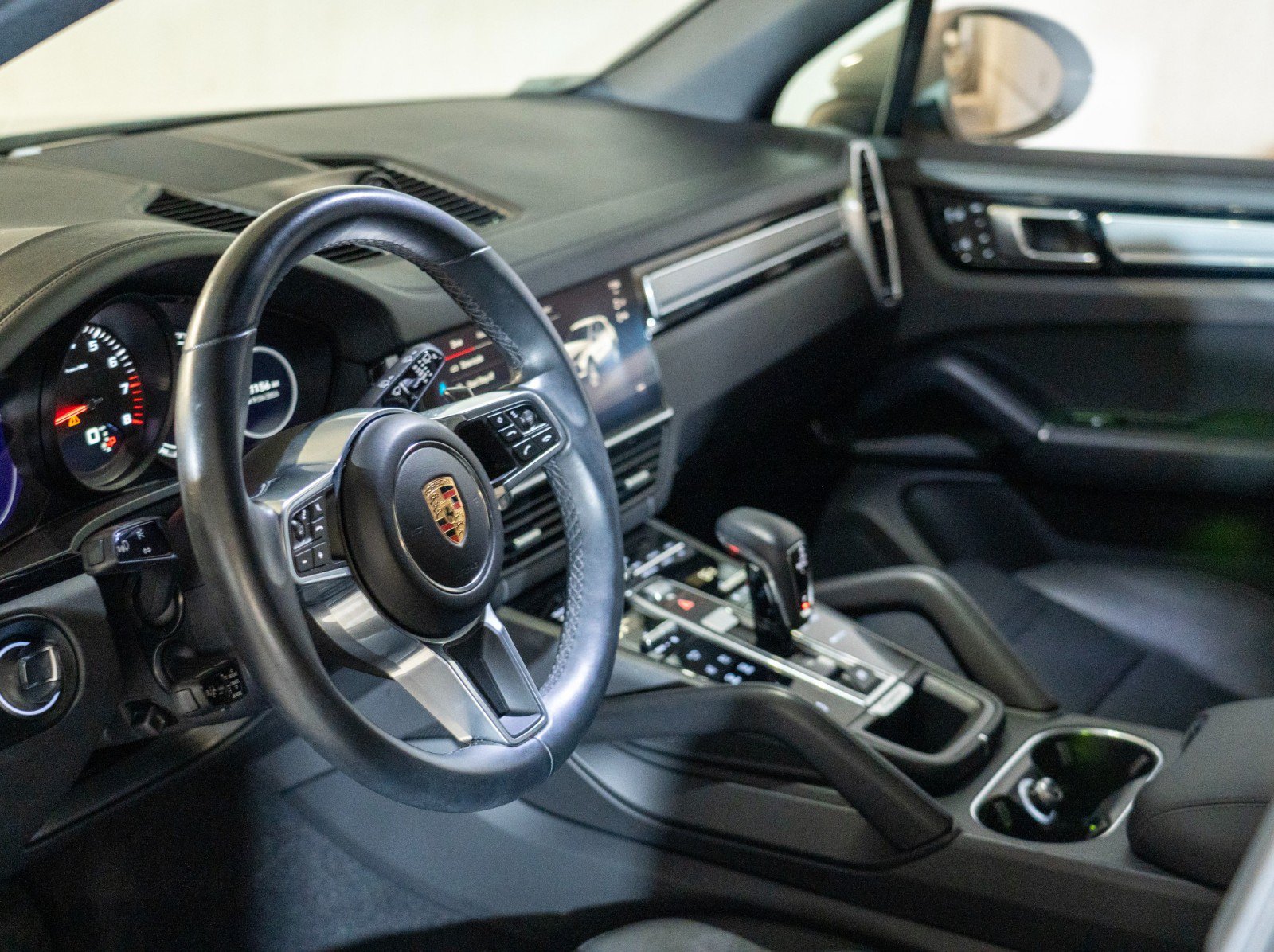 Certified 2023 Porsche Cayenne Platinum Edition AWD/4WD image 15