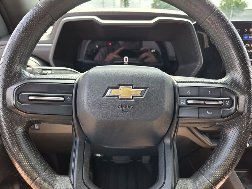 Used 2023 Chevrolet Colorado W/T image 20