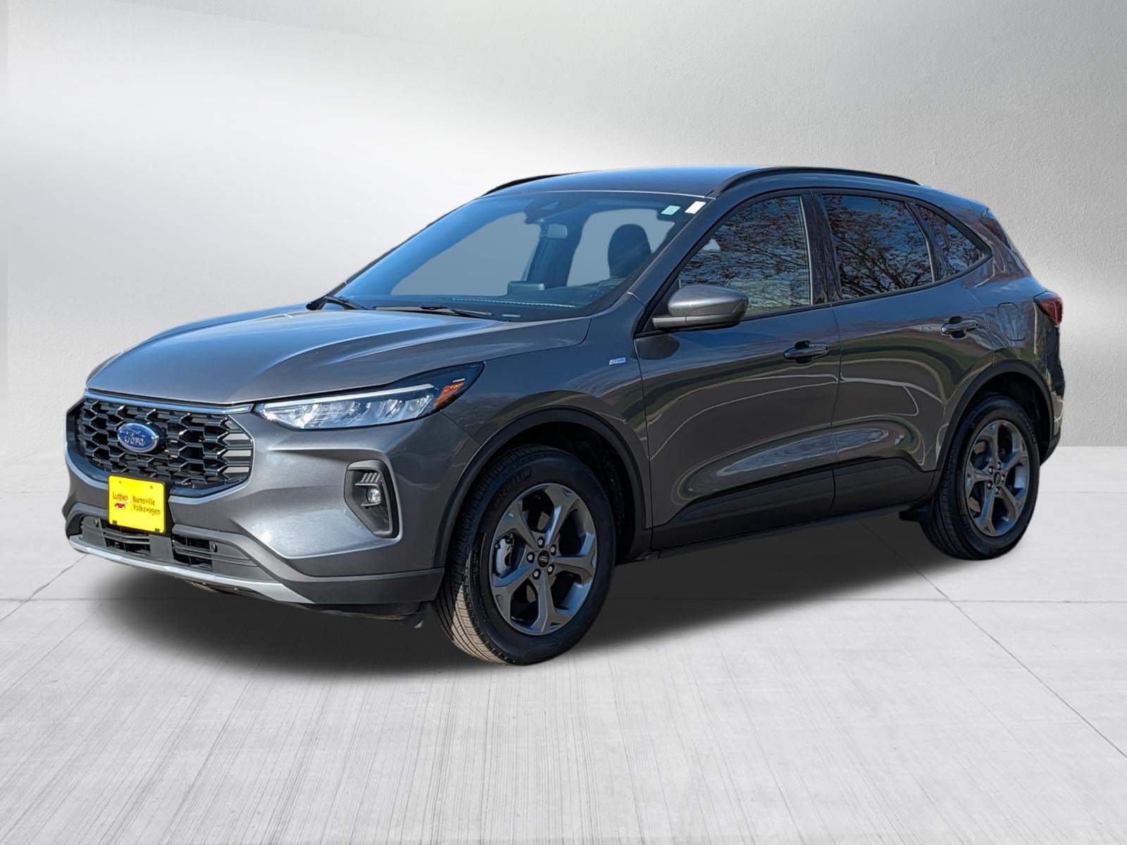 Used 2025 Ford Escape ST-Line Select AWD/4WD image 3