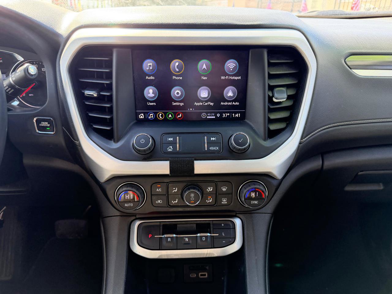 Used 2023 GMC Acadia SLT image 14