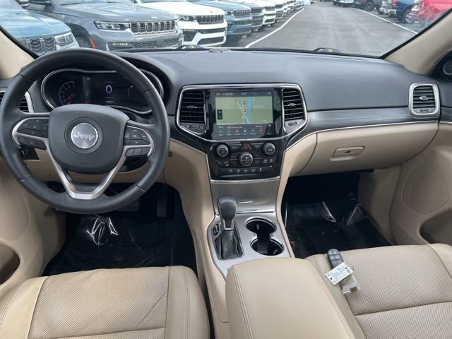 Used 2019 Jeep Grand Cherokee Limited w/ Luxury Group II AWD/4WD image 22