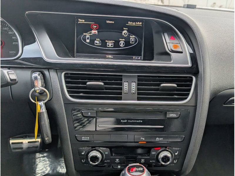 Used 2014 Audi RS 5 Cabriolet image 25