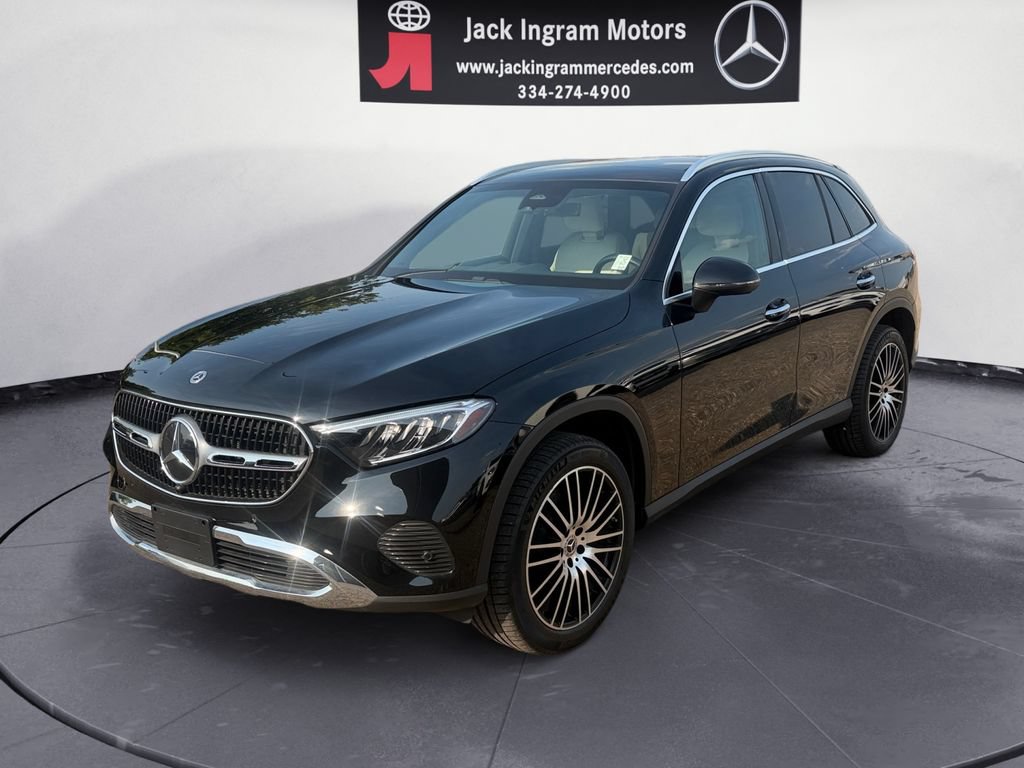 Used 2024 Mercedes-Benz GLC 300