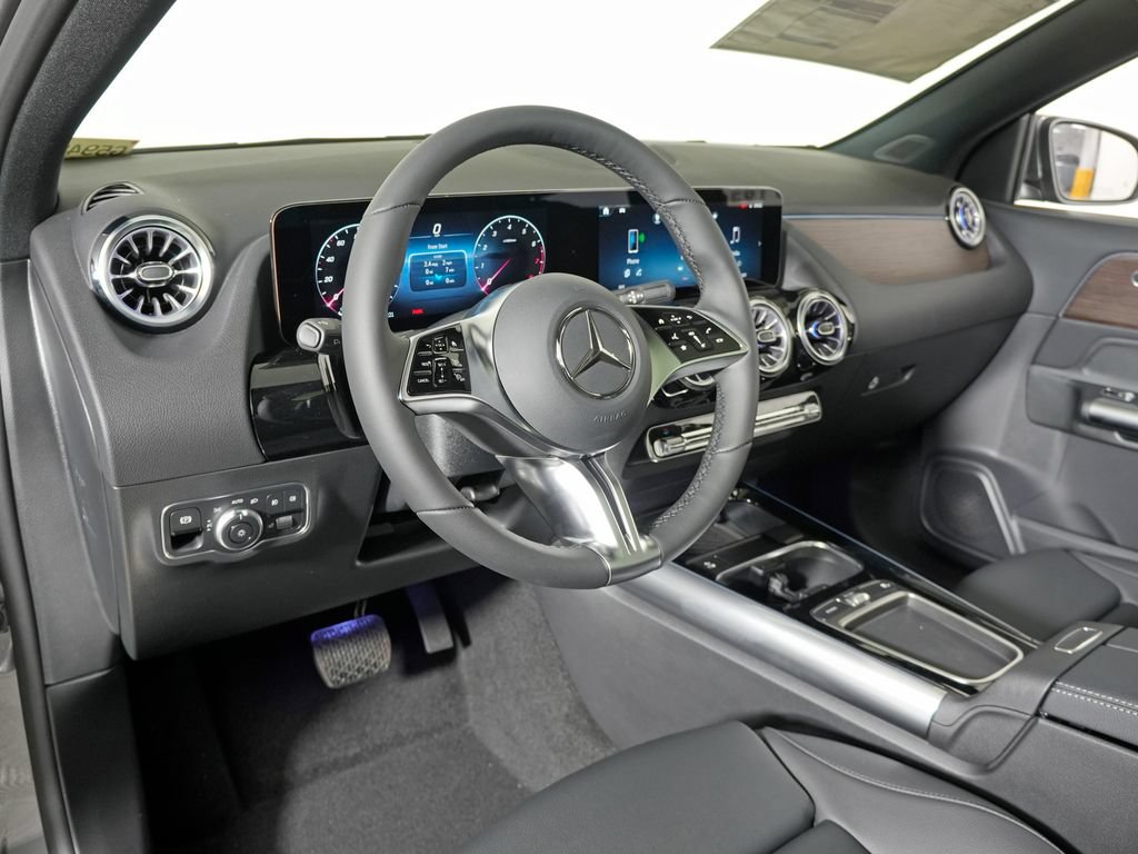New 2026 Mercedes-Benz GLA 250 4MATIC image 11
