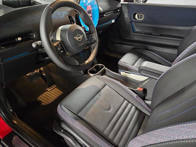 Used 2026 MINI Cooper 2-Door Hardtop FWD image 9