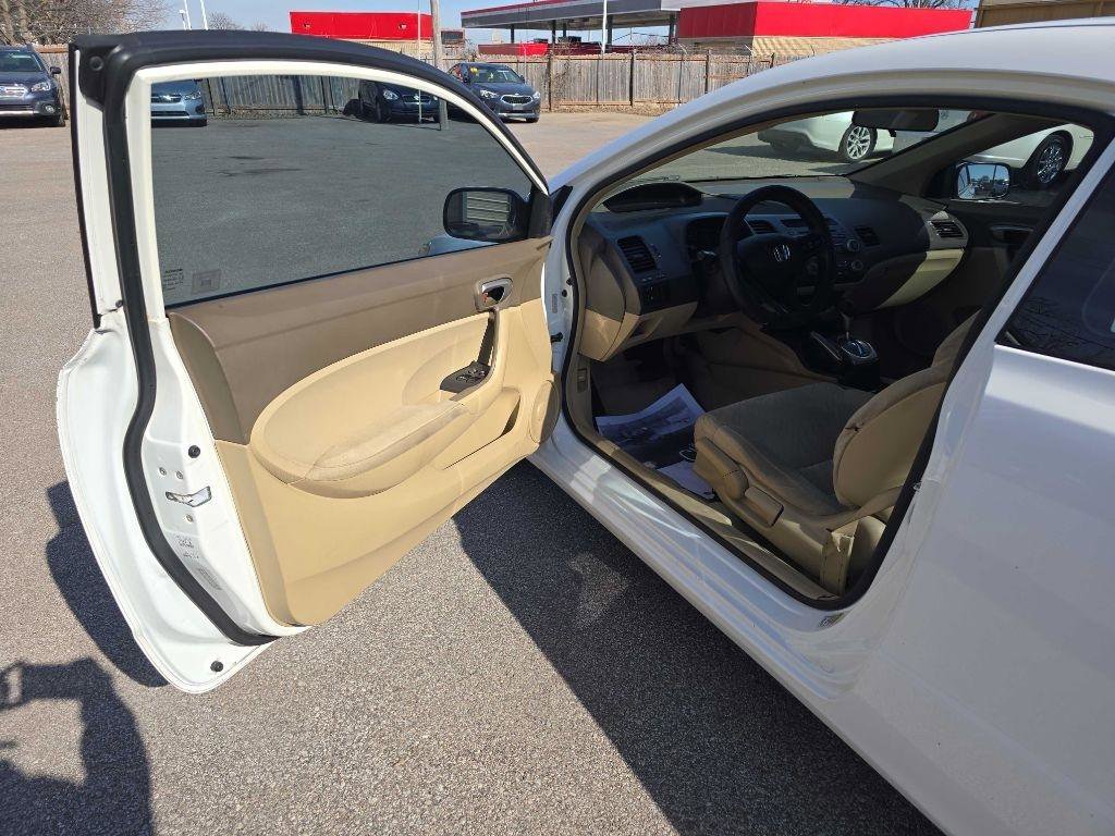 Used 2008 Honda Civic LX image 9