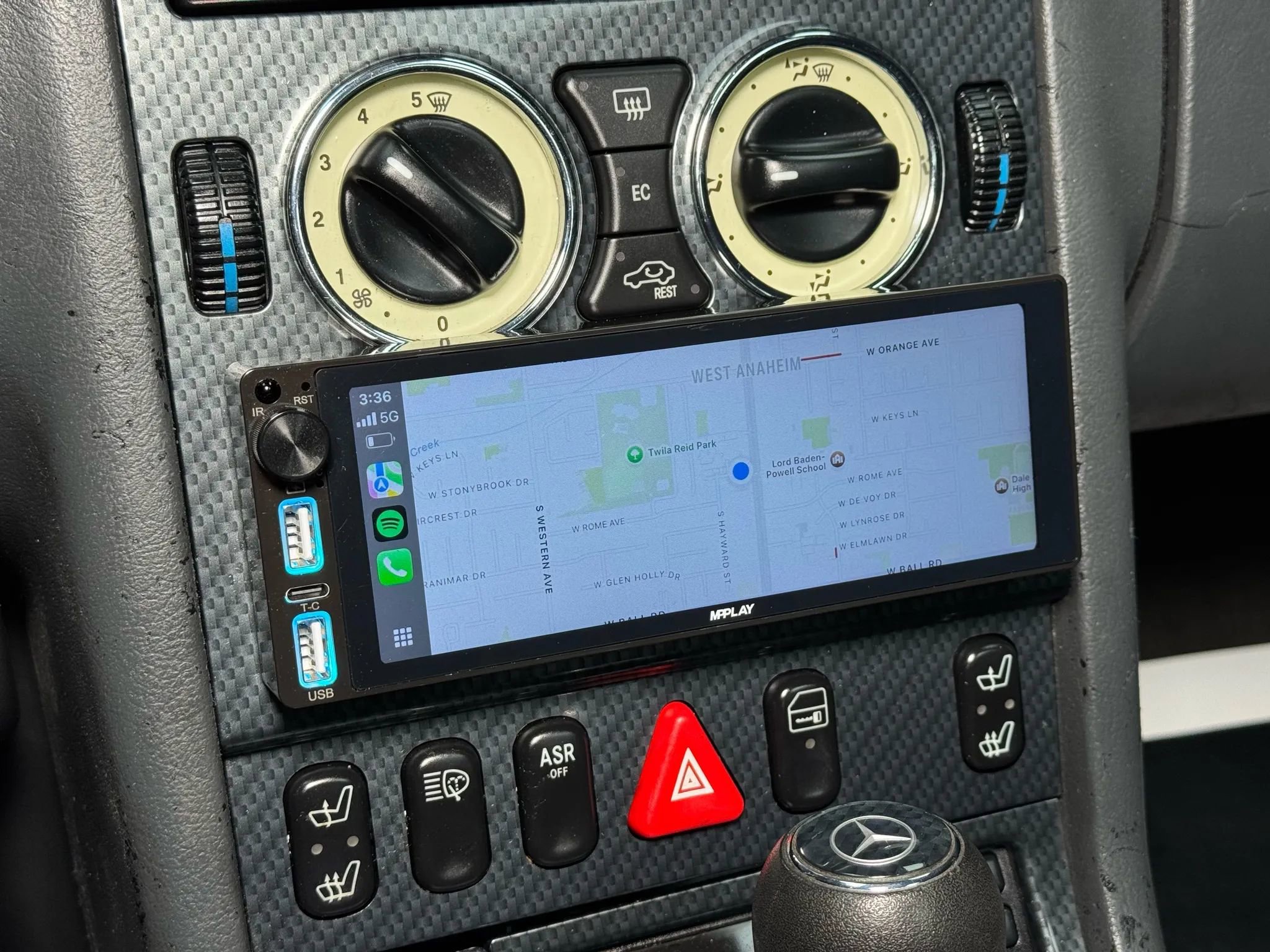 Used 1998 Mercedes-Benz SLK 230 image 30