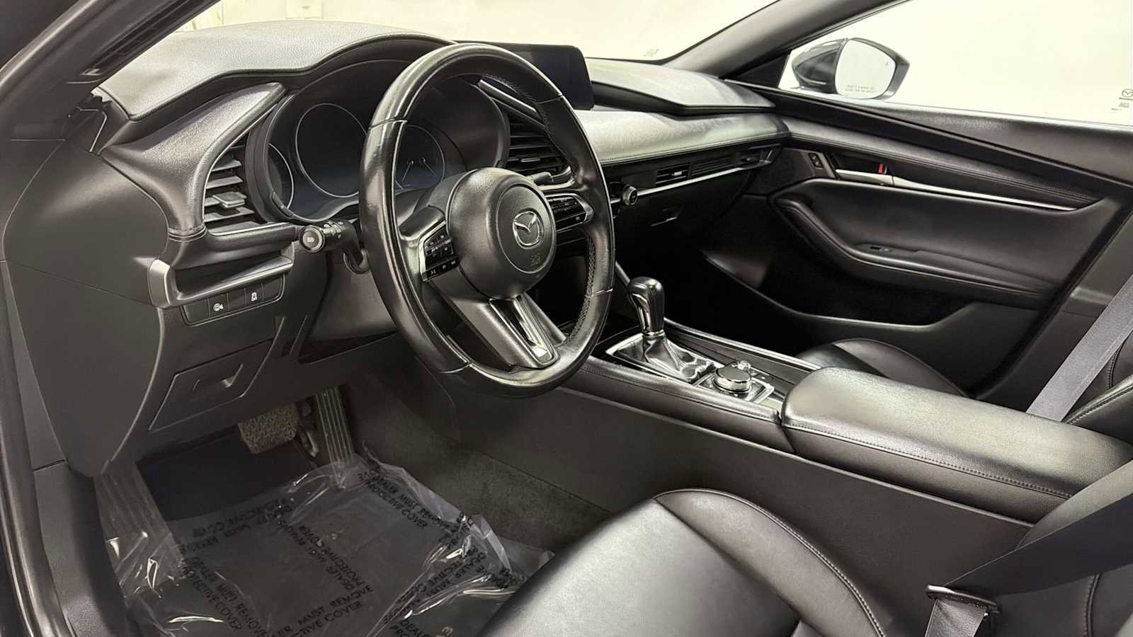 Used 2024 MAZDA MAZDA3 s image 12