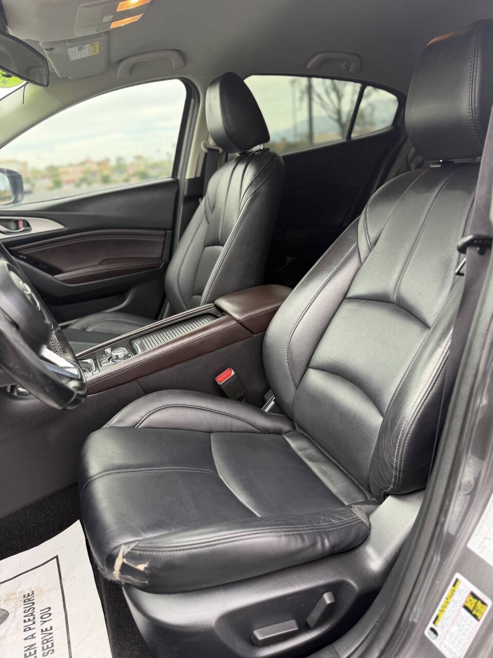 Used 2017 MAZDA MAZDA3 Touring FWD image 15
