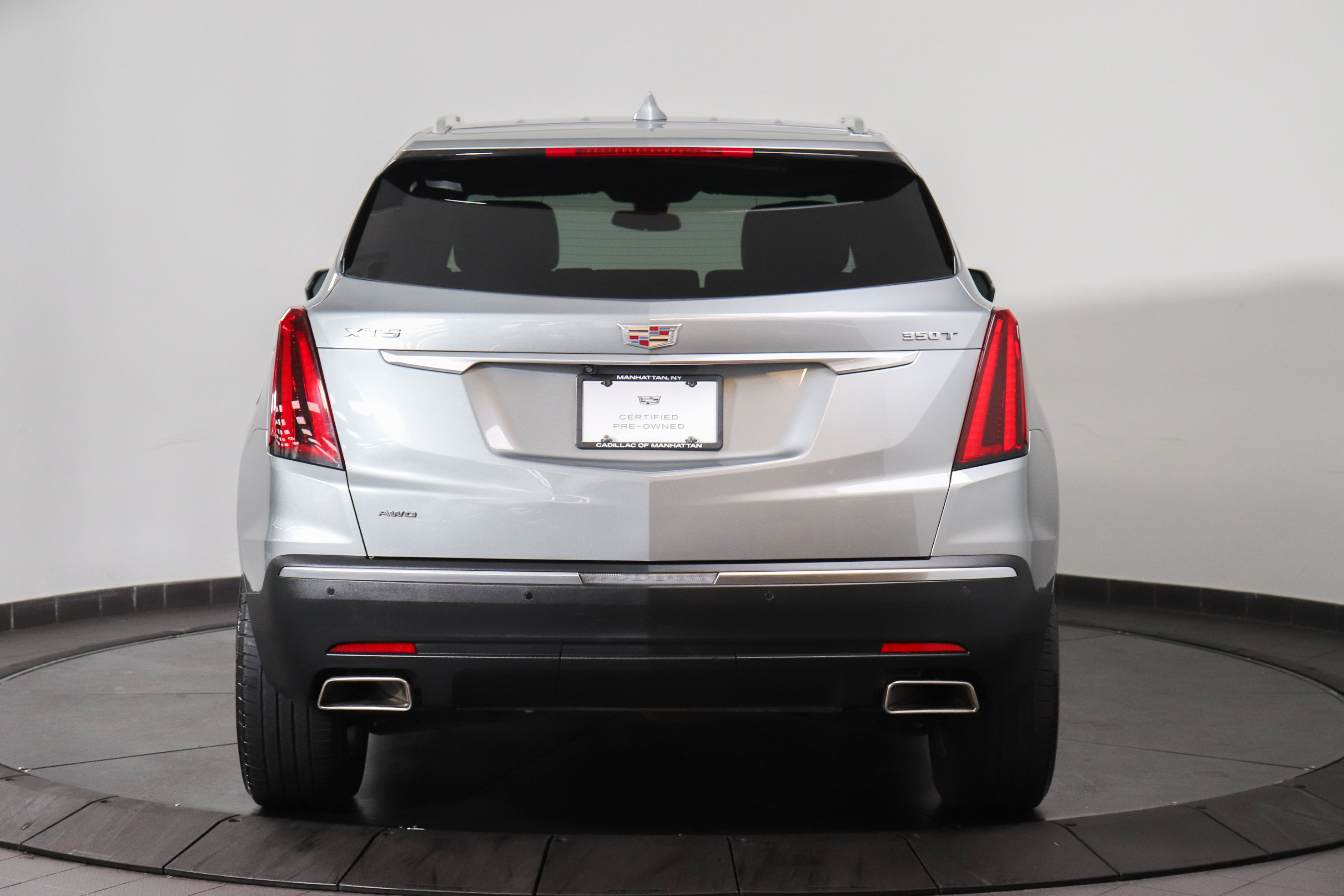 Used 2023 Cadillac XT5 Luxury AWD/4WD image 4