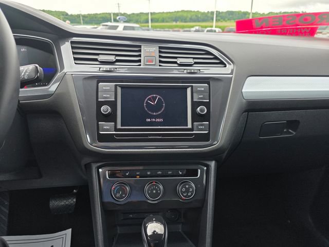 Used 2024 Volkswagen Tiguan S image 13