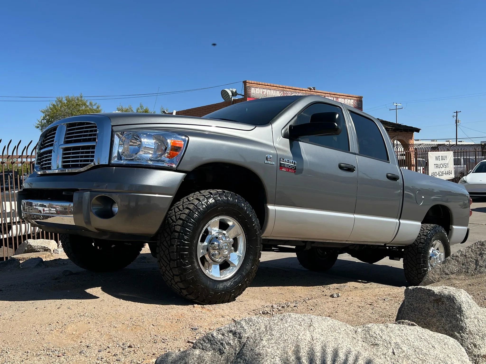 Used 2007 Dodge Ram 2500 Truck Laramie image 2