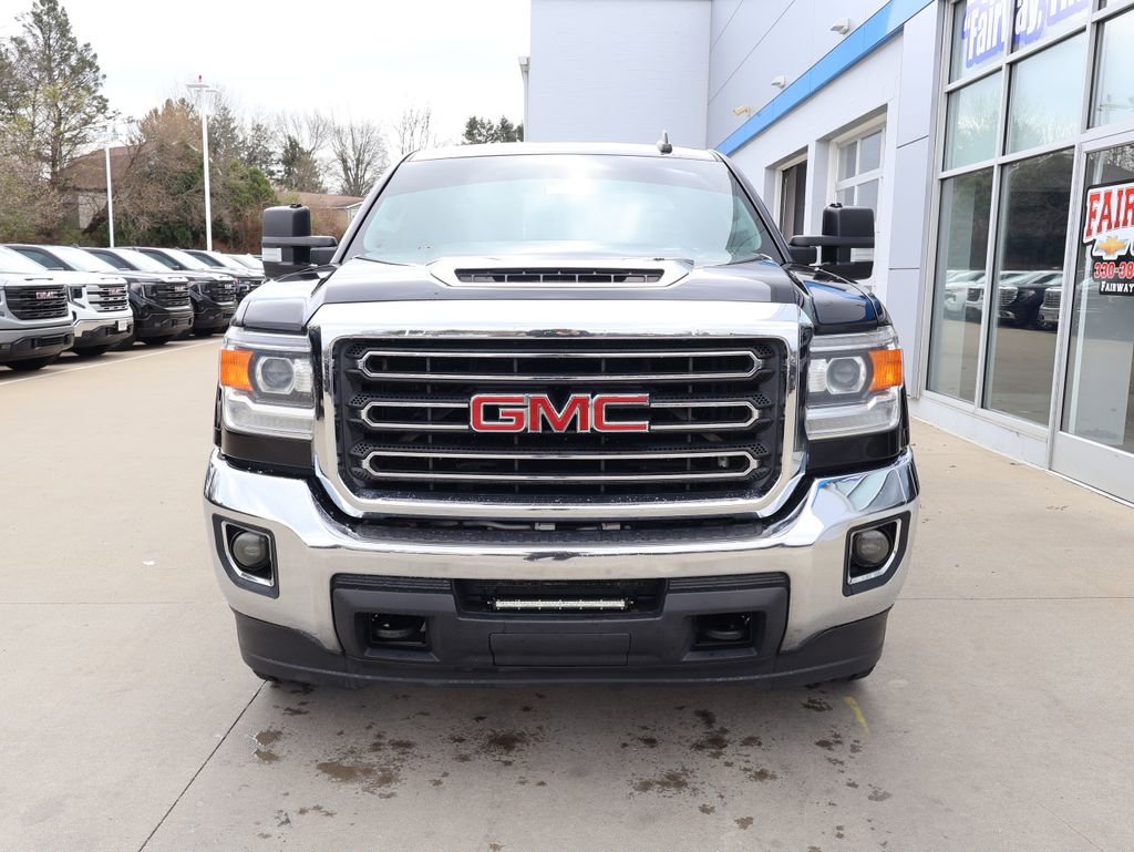 Used 2018 GMC Sierra 2500 SLE w/ Suspension Package, Off-Road image 5