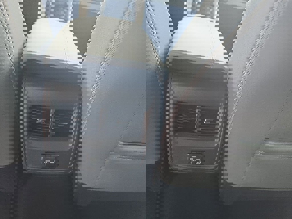 Certified 2021 Toyota Avalon XLE image 13