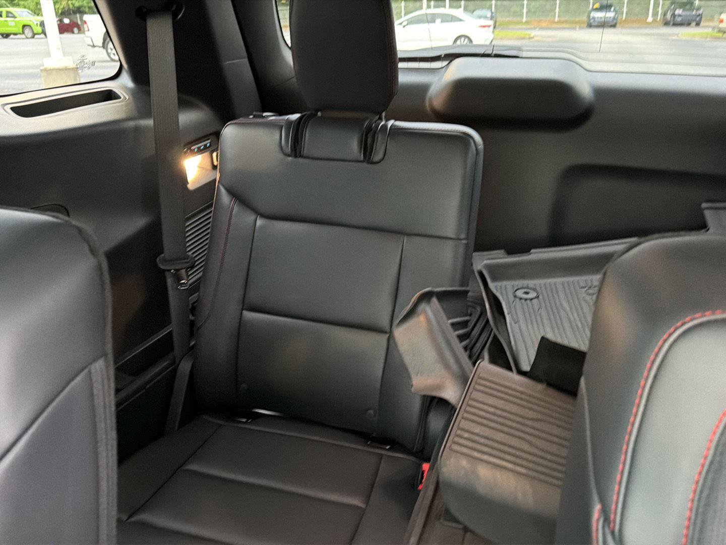 Used 2025 Ford Explorer ST w/ Sun And Sound Package AWD/4WD image 13