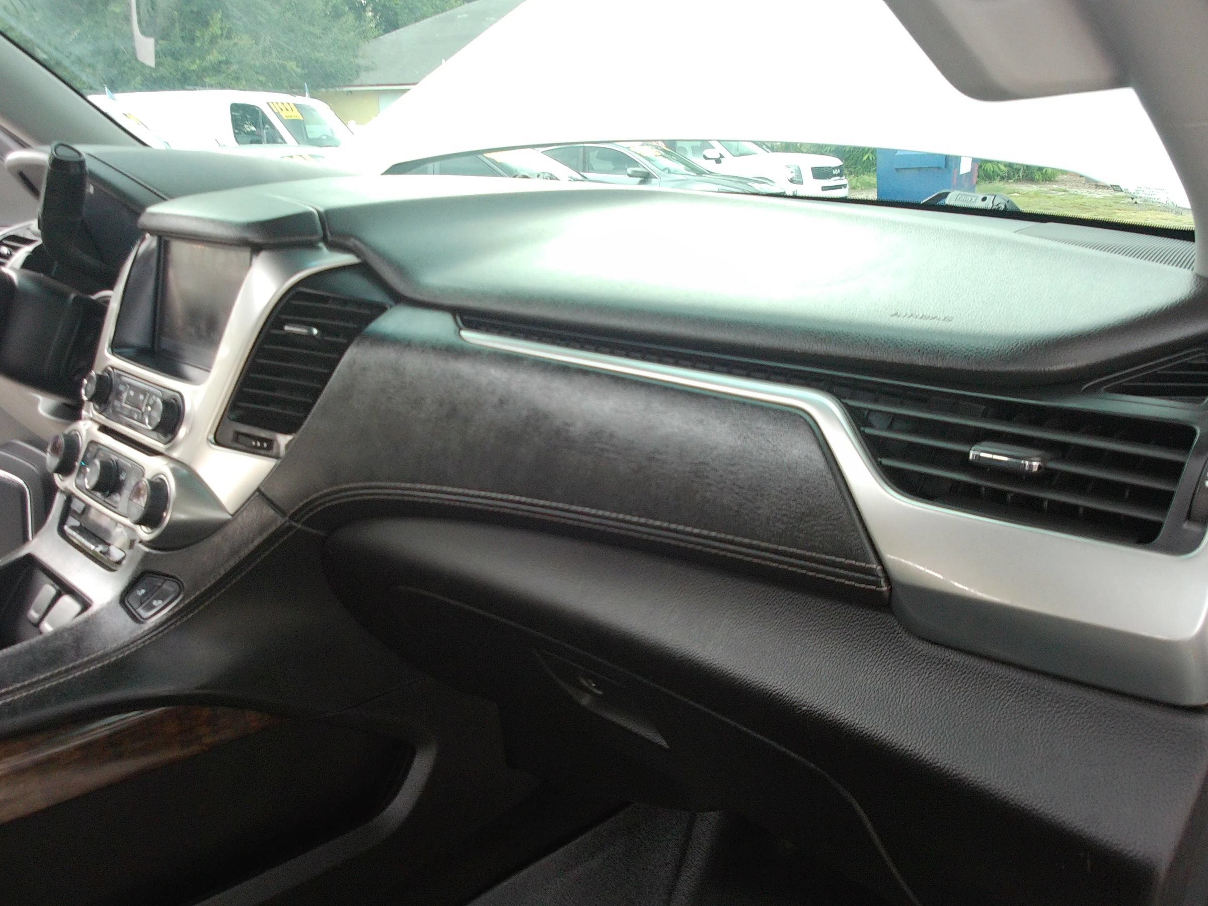 Used 2017 Chevrolet Tahoe LT RWD image 44