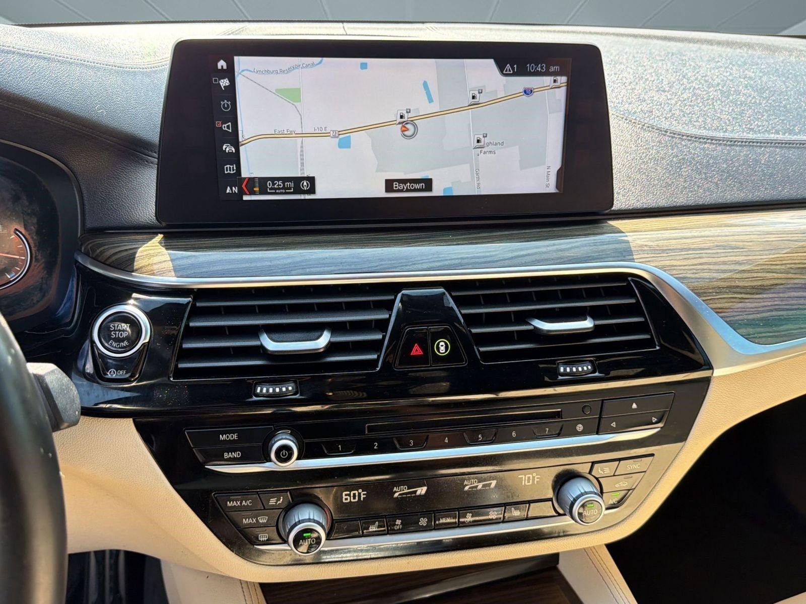 Used 2018 BMW 540i RWD image 27