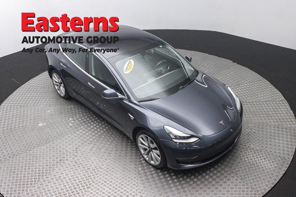 Used 2018 Tesla Model 3 Mid Range RWD image 3