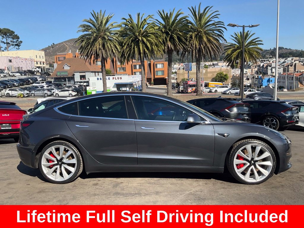 Used 2018 Tesla Model 3 Performance AWD/4WD image 3
