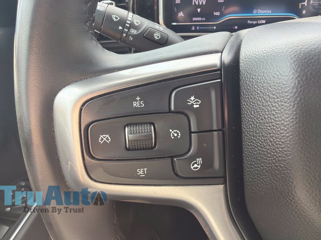 Used 2025 Chevrolet Silverado 2500 LT w/ Convenience Package AWD/4WD image 28