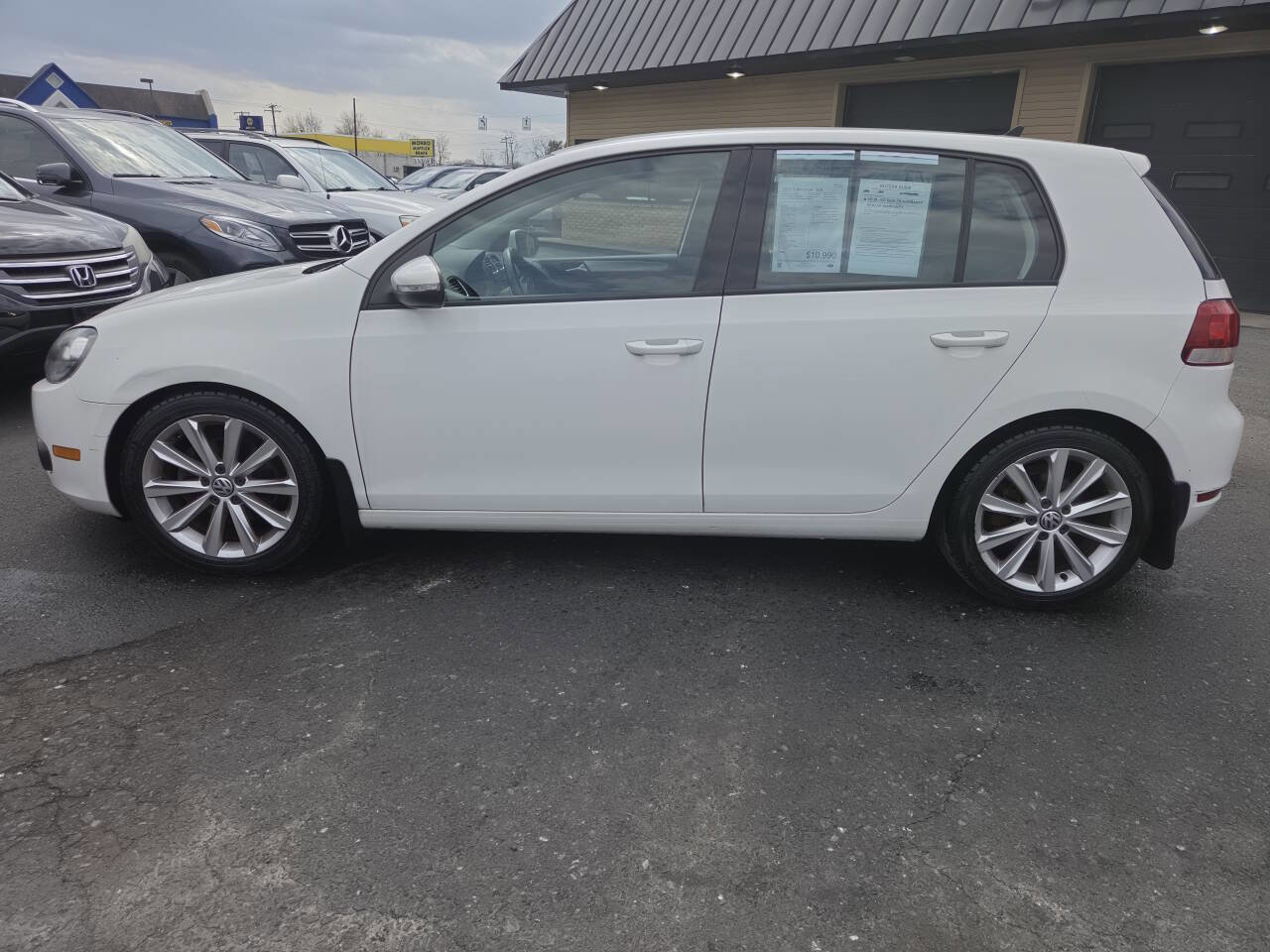 Used 2013 Volkswagen Golf TDI image 8