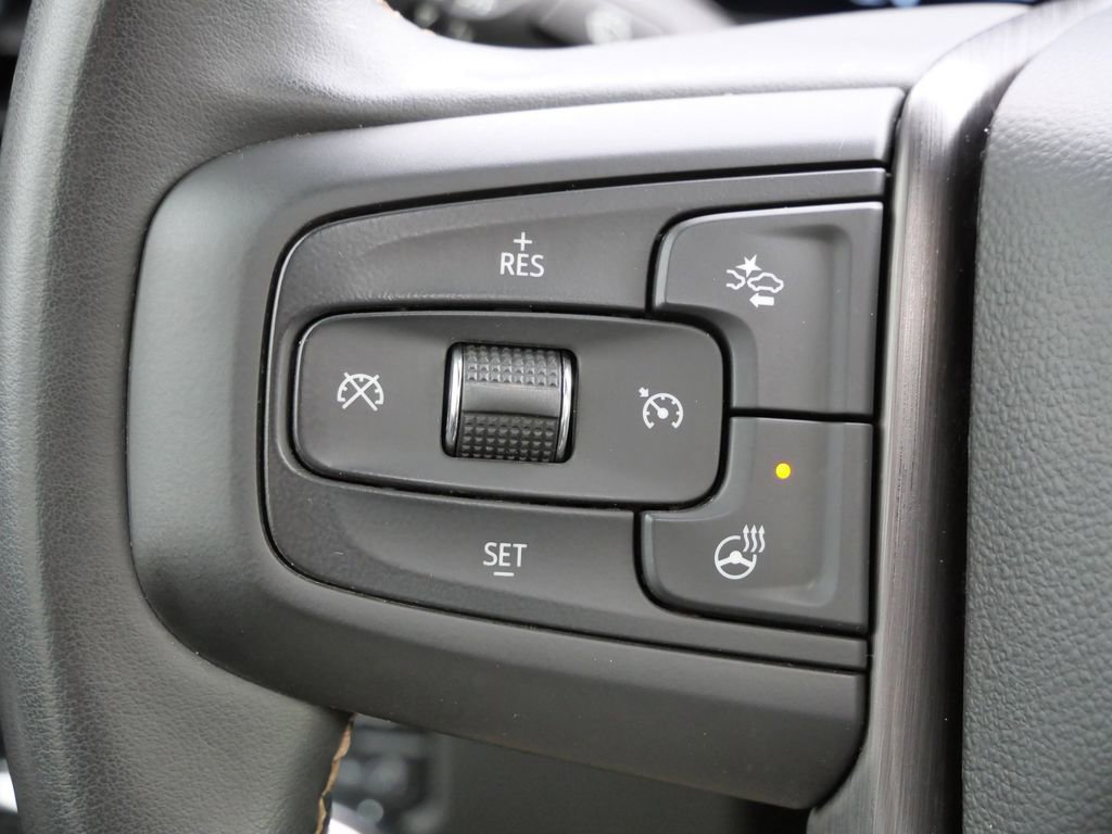 Used 2025 GMC Sierra 2500 AT4 w/ AT4 Premium Plus Package image 39