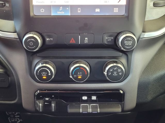 Used 2022 RAM 3500 Big Horn image 21