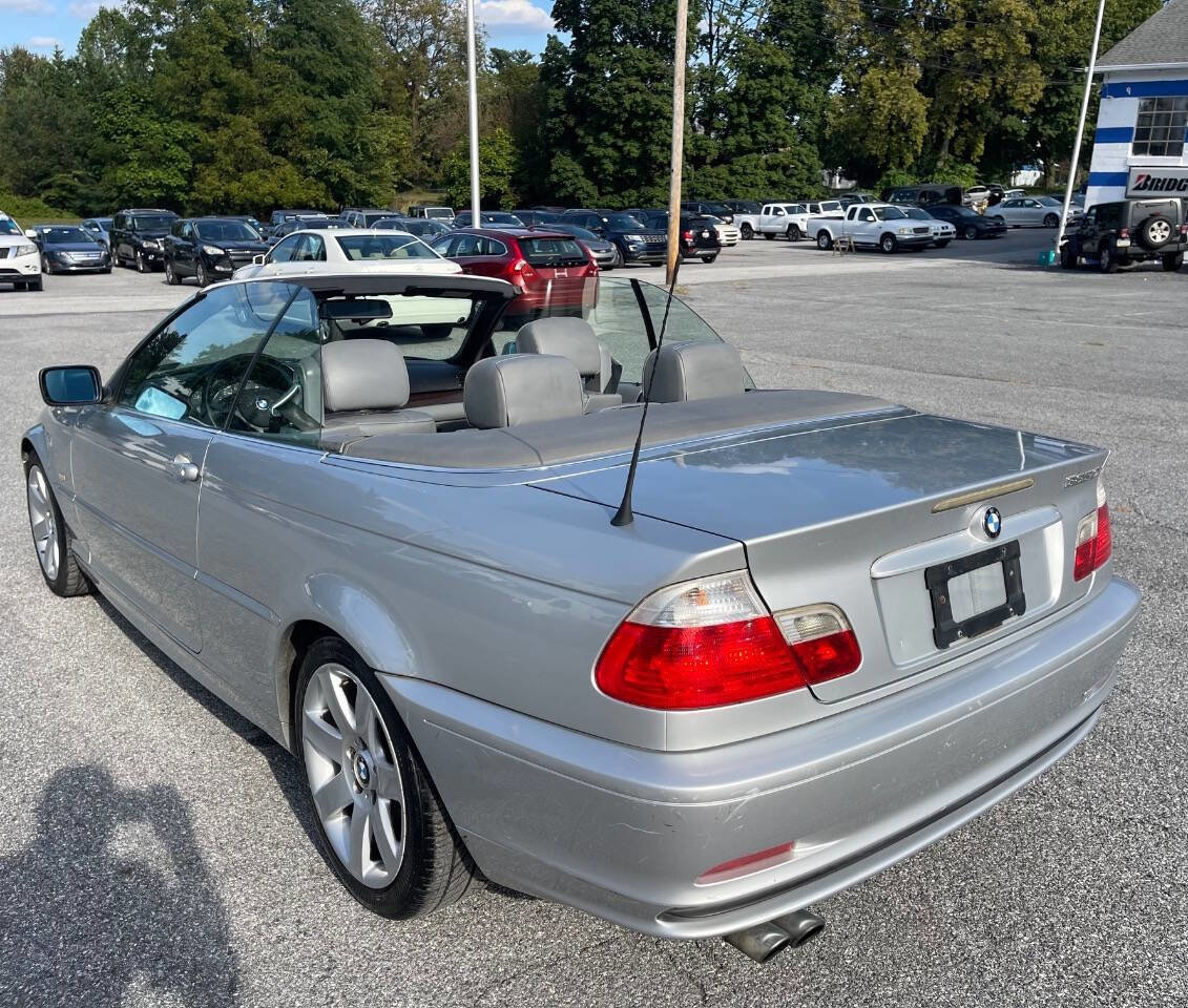 Used 2003 BMW 325Ci Convertible image 13