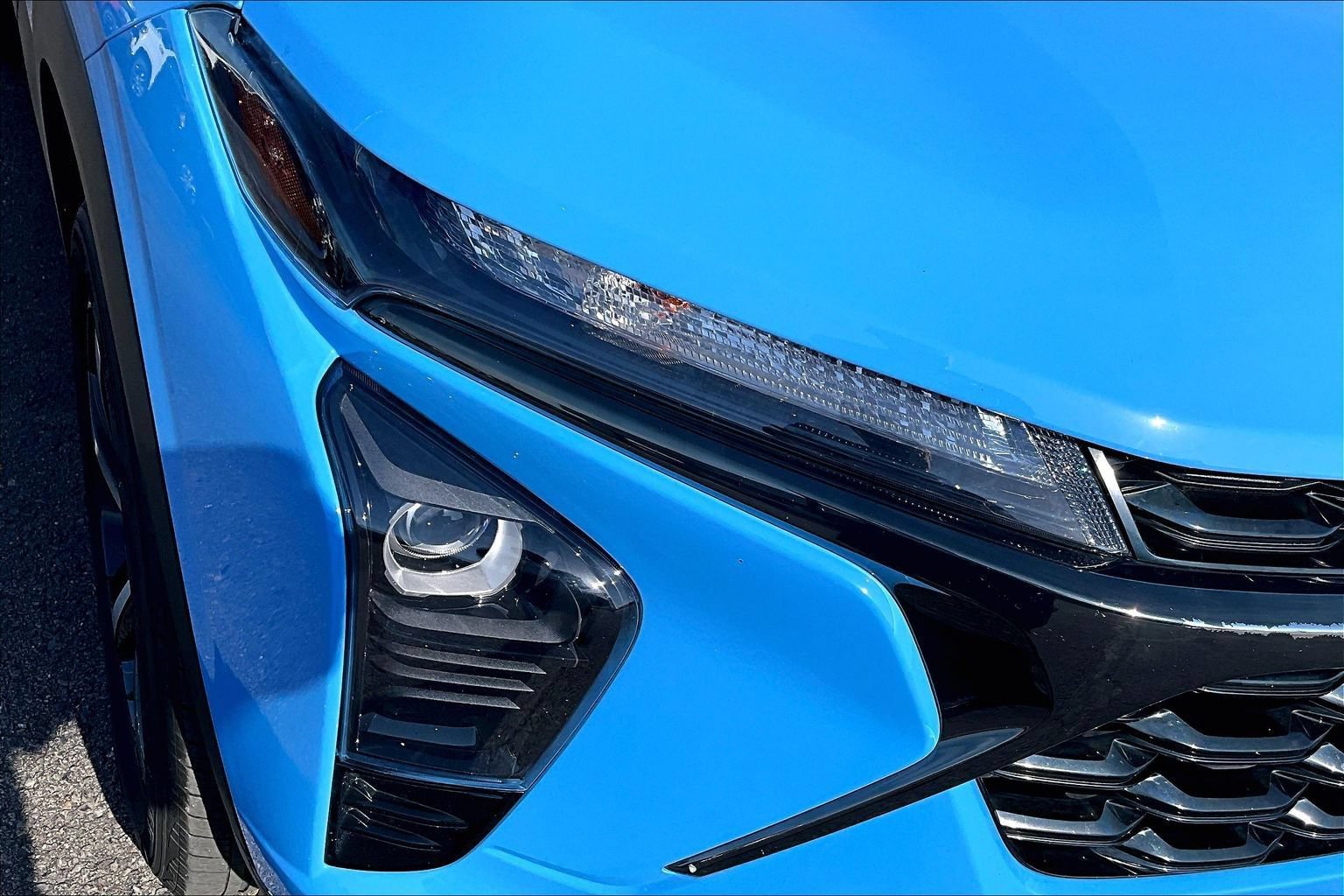 Used 2024 Chevrolet Trax RS w/ Driver Confidence Package FWD image 29