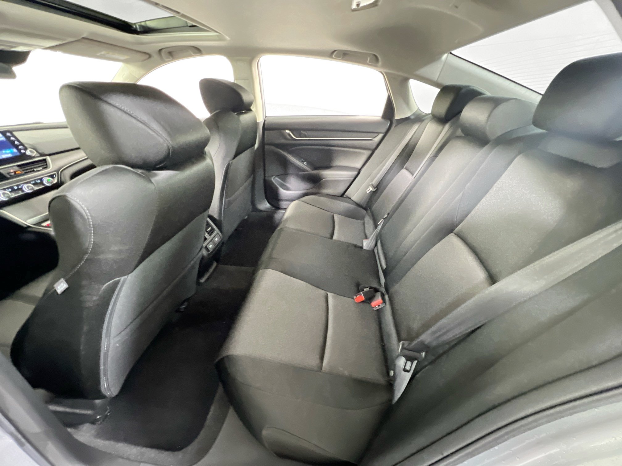 Used 2021 Honda Accord EX image 24