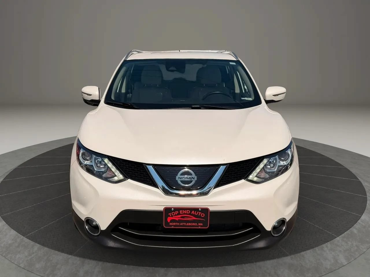 Used 2019 Nissan Rogue Sport SL AWD/4WD image 2