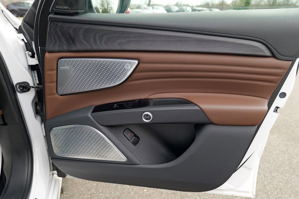 Certified 2023 Maserati Grecale GT image 33