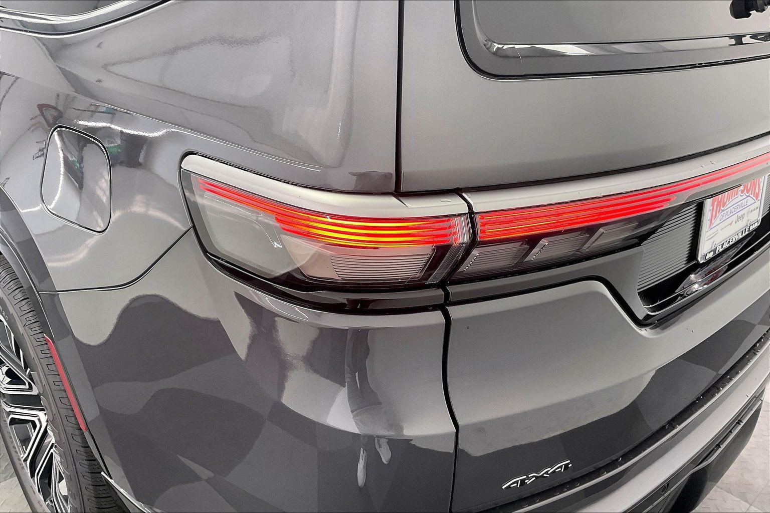 New 2026 Jeep Grand Wagoneer 4WD w/ Premium Group I image 16
