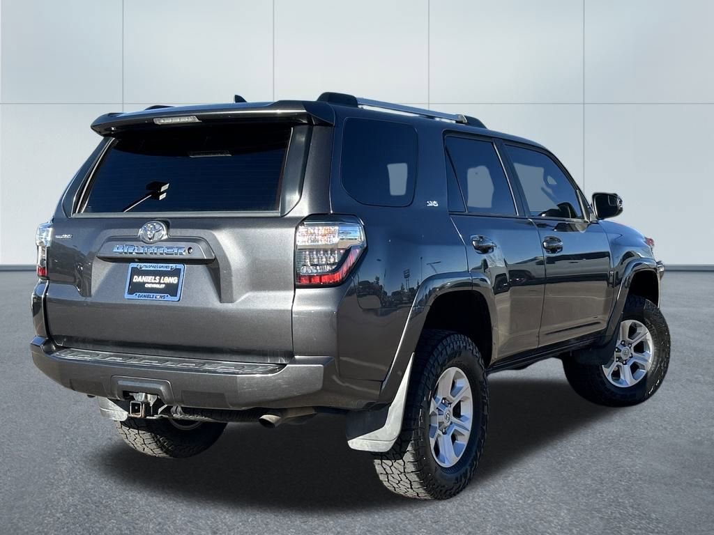 Used 2019 Toyota 4Runner SR5 Premium image 2