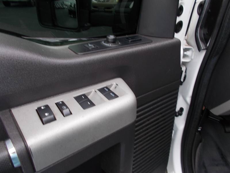 Used 2014 Ford F350 Lariat w/ Lariat Ultimate Package AWD/4WD image 31